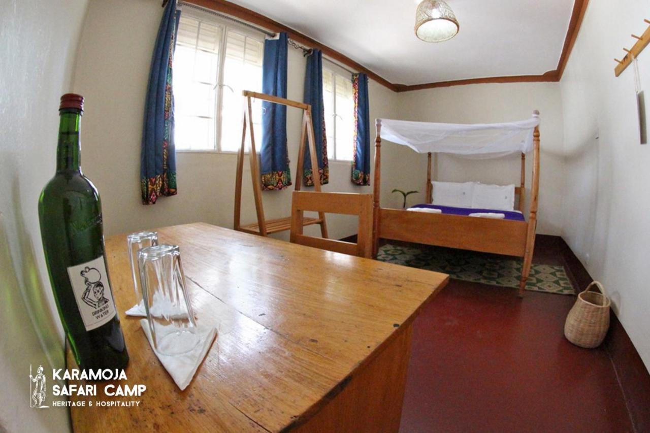 Kara-Tunga Safari Camp Bed & Breakfast Moroto Exterior photo