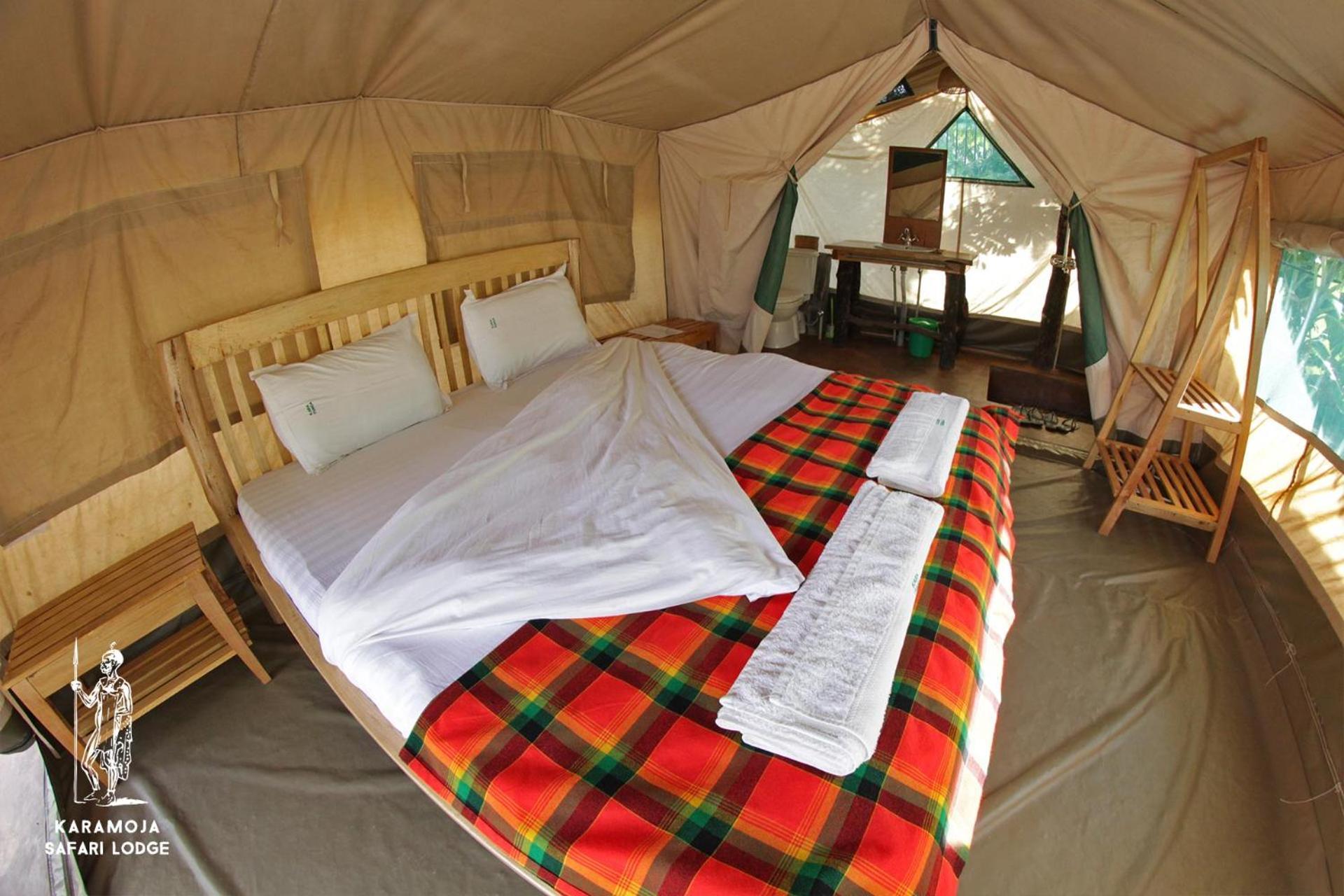 Kara-Tunga Safari Camp Bed & Breakfast Moroto Exterior photo